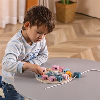 Shape sorting clock